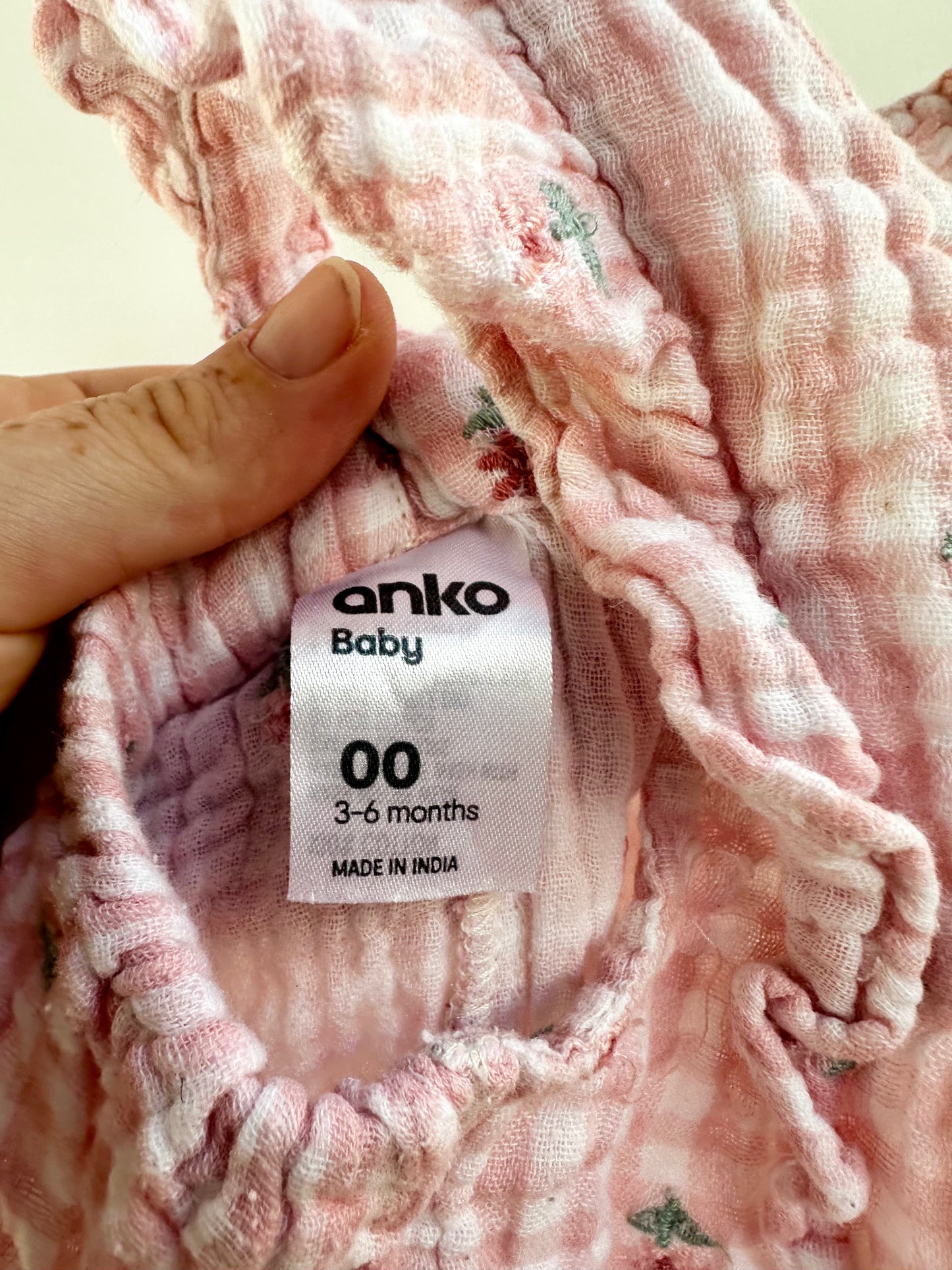 Anko romper - size 00