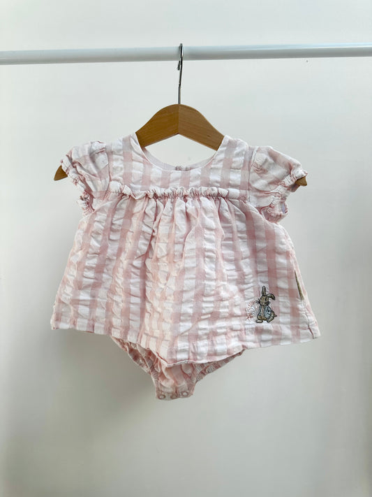 Peter Rabbit romper - size 000