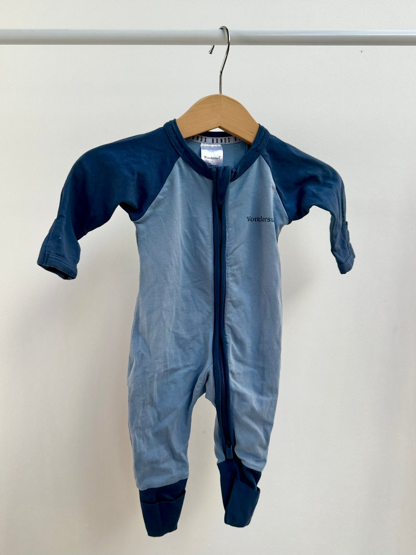 Bonds Wondersuit - size 0000
