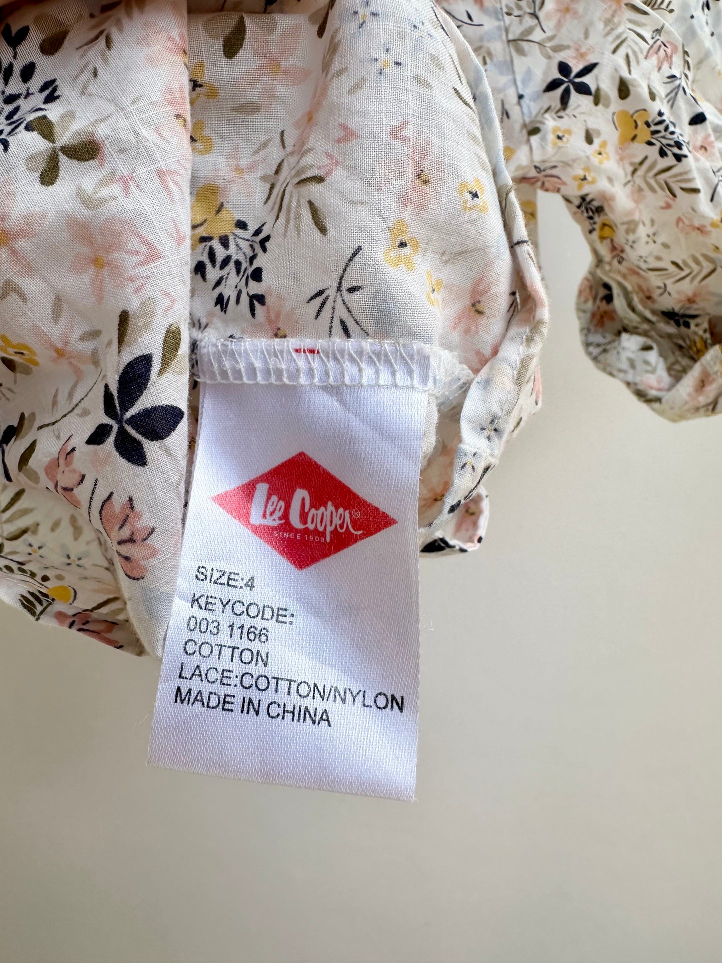 Lee Cooper top - size 4