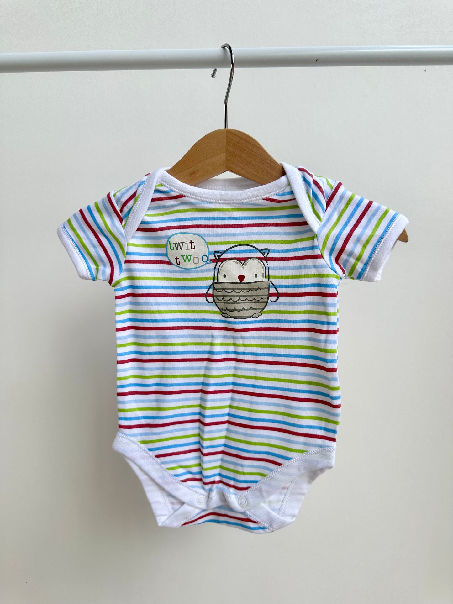 Target Short Sleeved onesie bundle - size 000