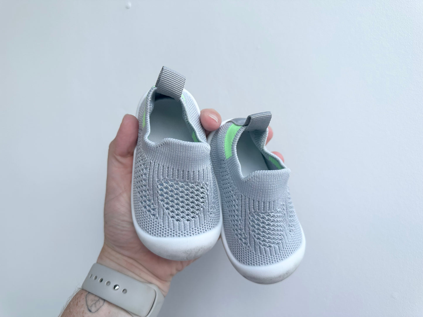 Duckies dupe shoes - size 4