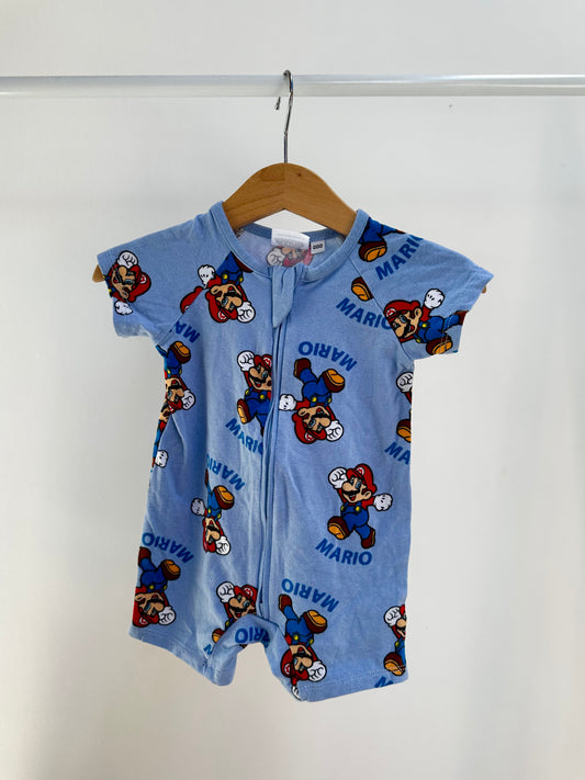 Super Mario romper - size 000
