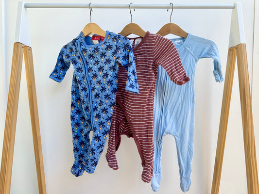 Long sleeved onesie bundle - size 000