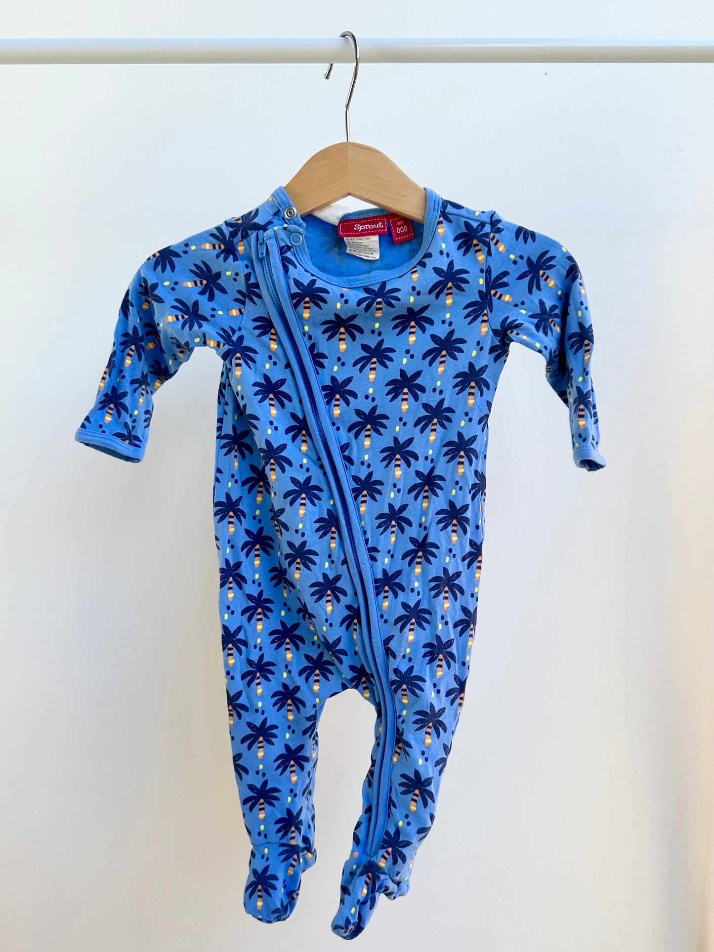 Long sleeved onesie bundle - size 000