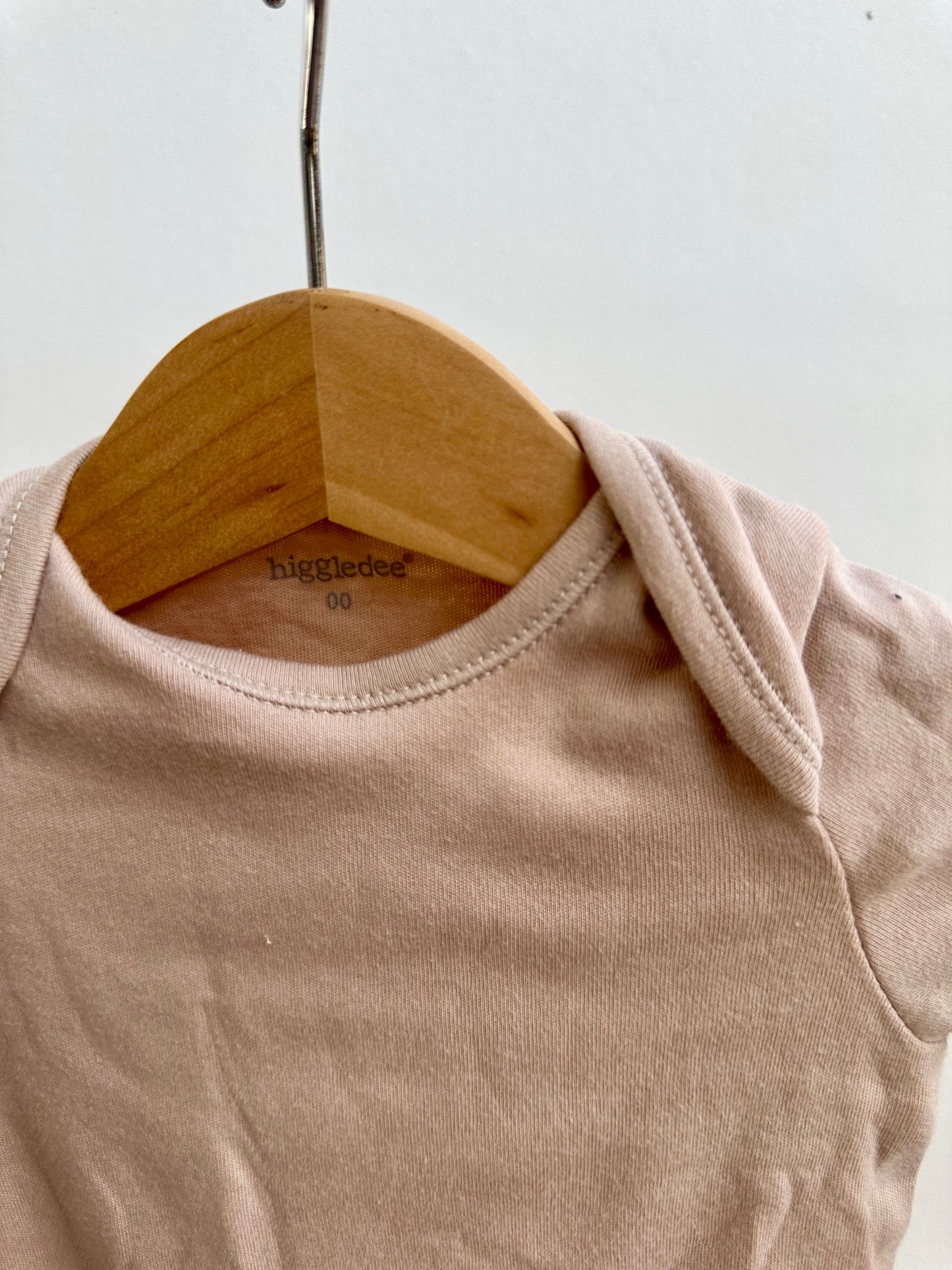 Higgledee long sleeved bodysuit - size 00