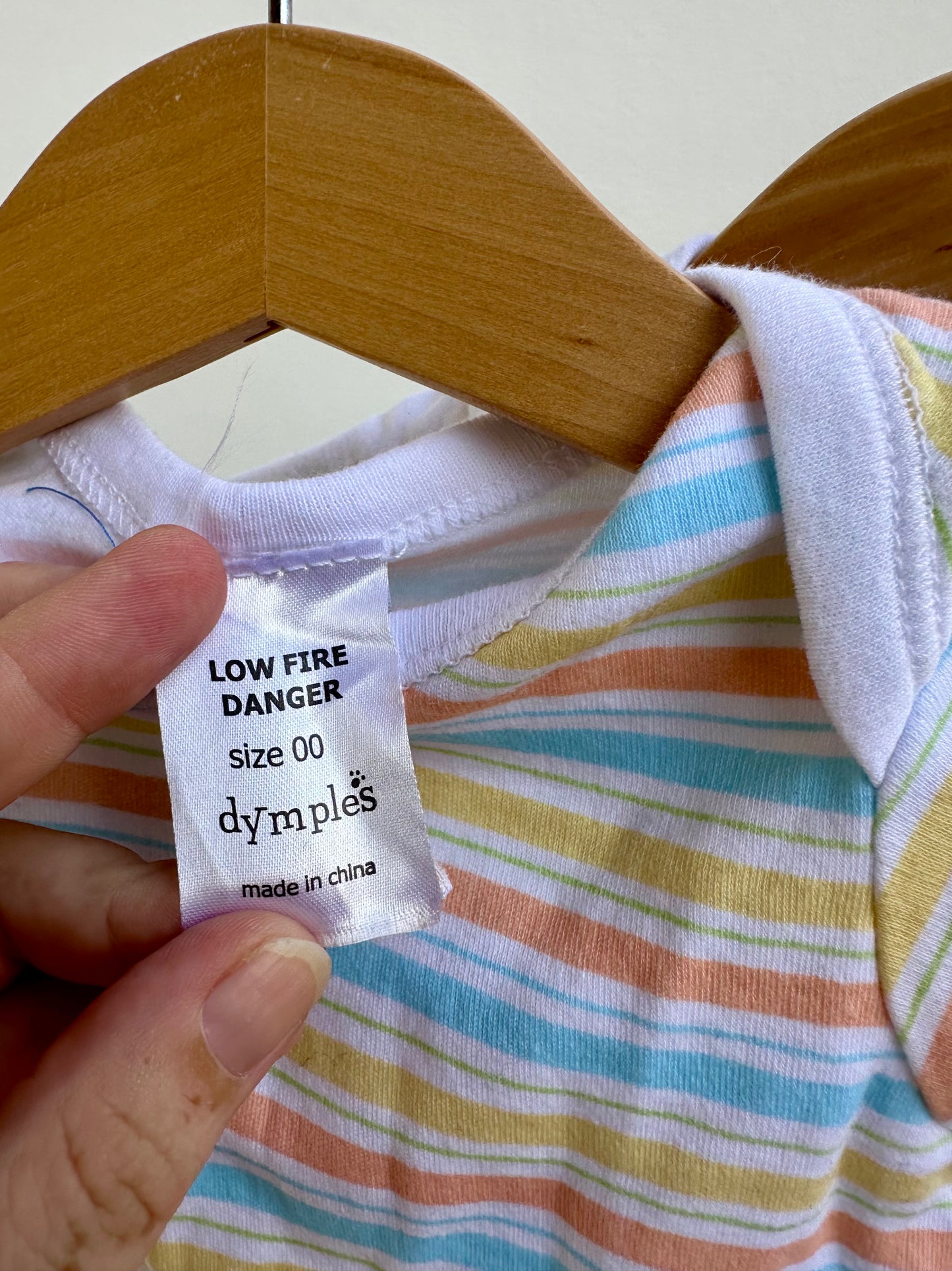 Long sleeved bodysuit bundle - size 00
