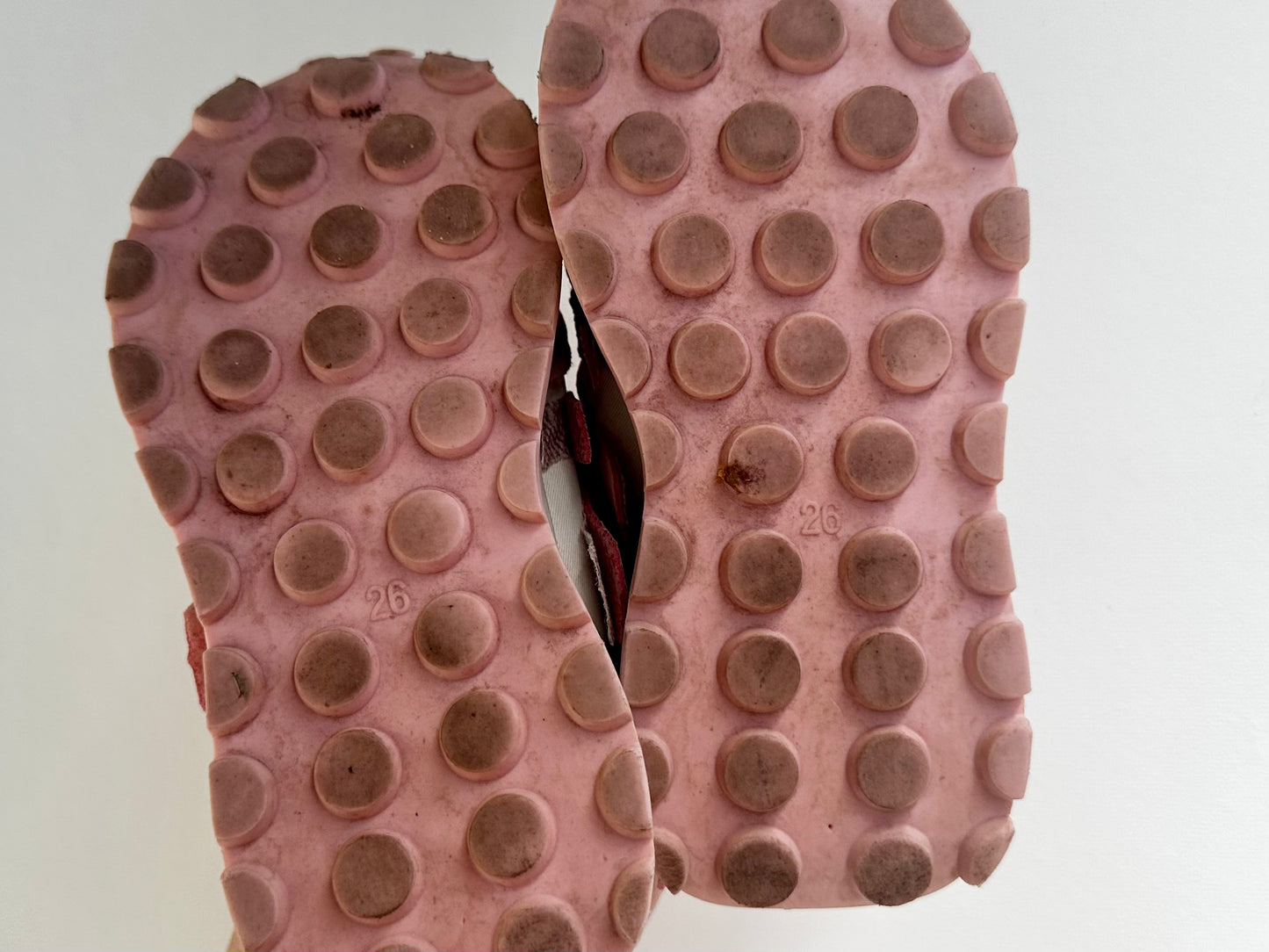SHOES - Pink sneakers - size 26