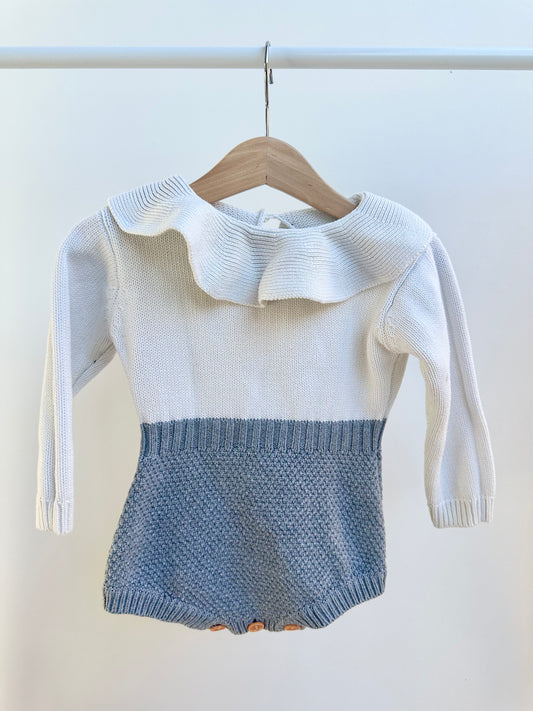 White and grey romper - size ~1