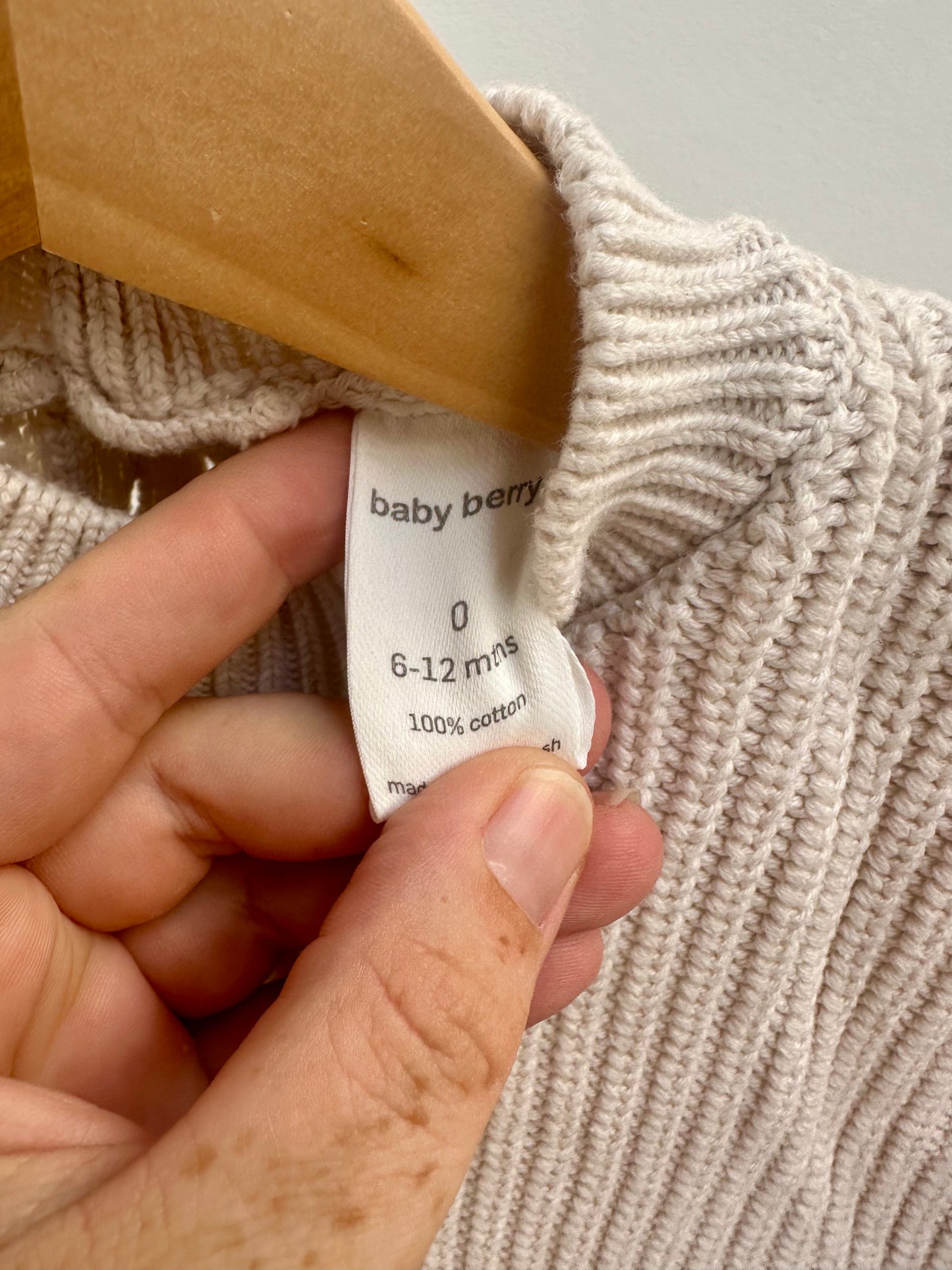 Baby Berry knit - size 0