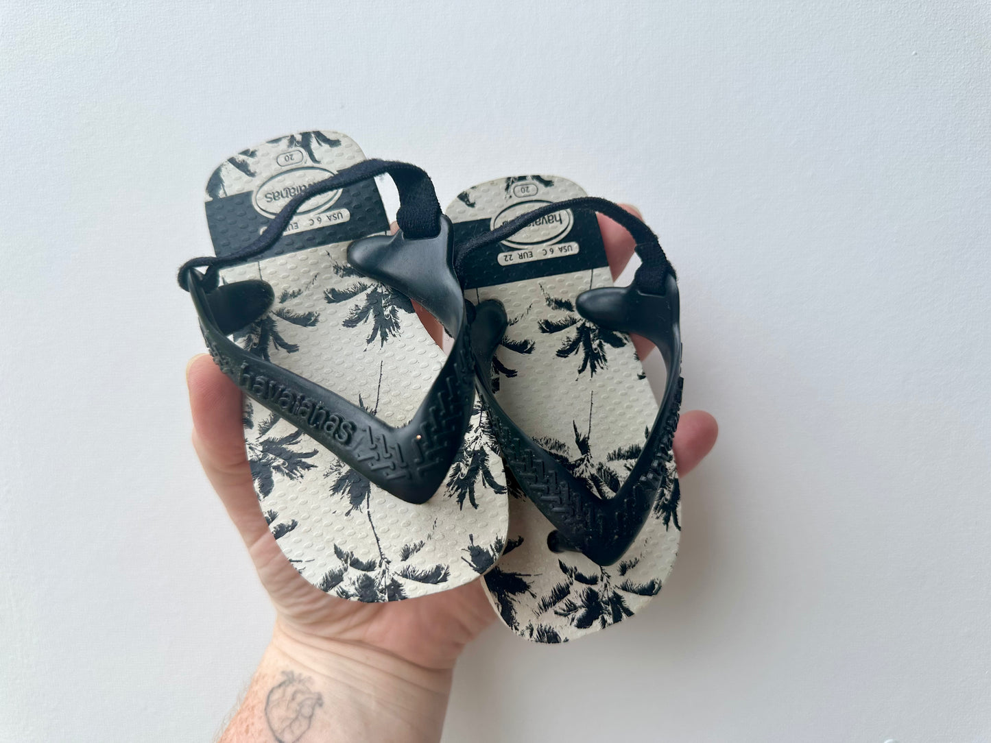 Havaianas - size 6