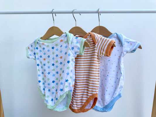 Onesie Bundle - size 0000