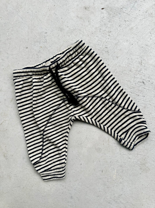 Zara baby pants - size 00