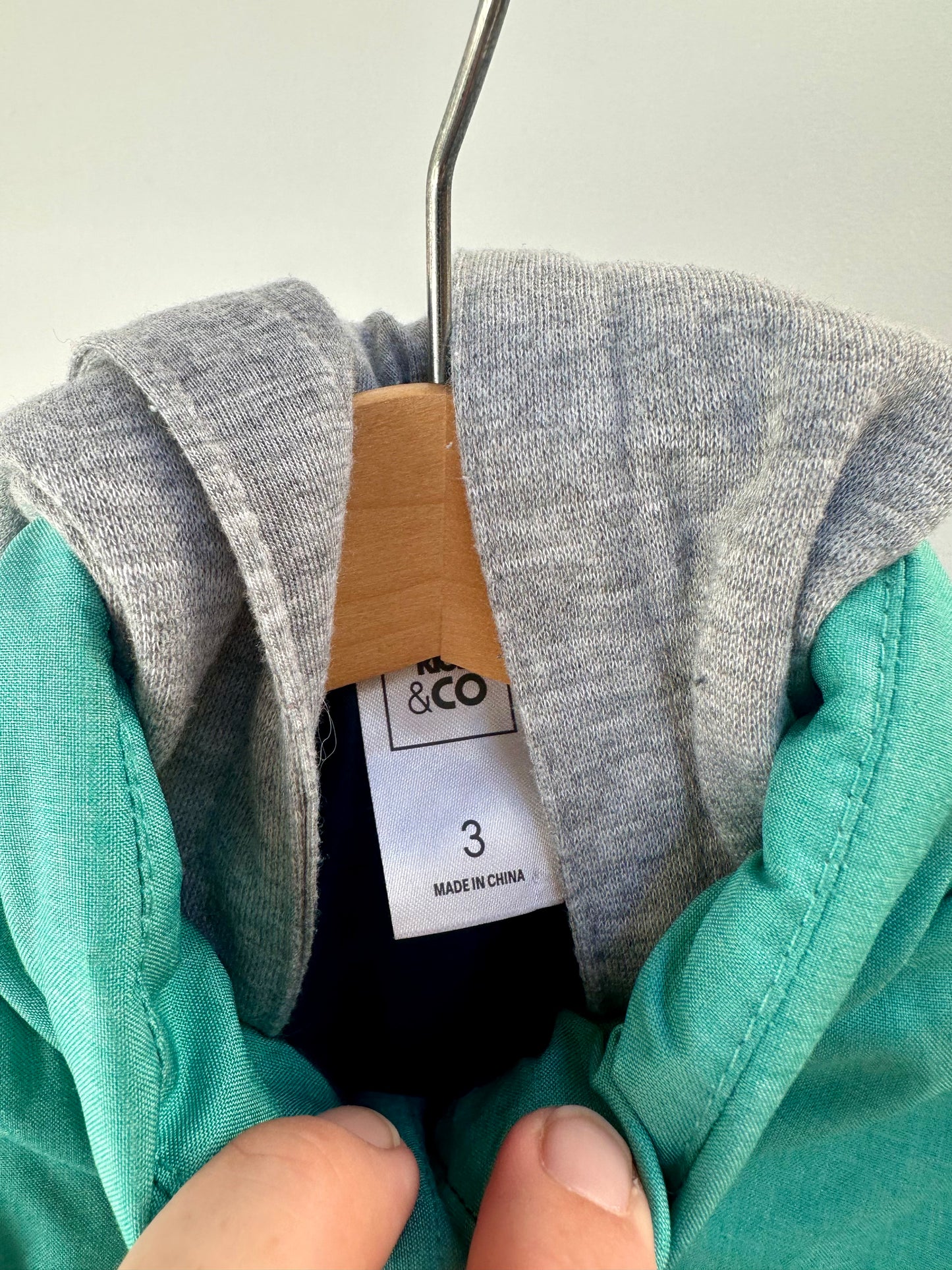 Kids and Co. puffer vest - size 3
