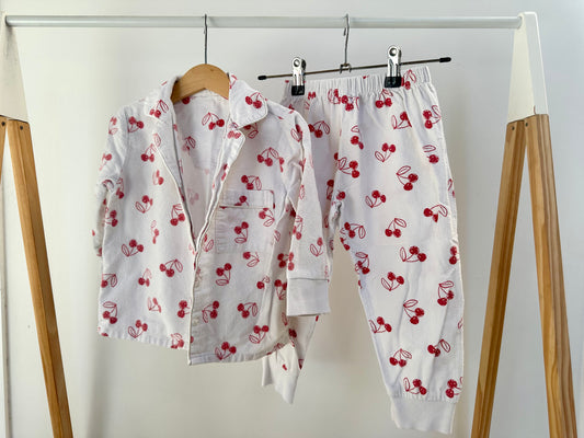 No brand pjs - size ~3