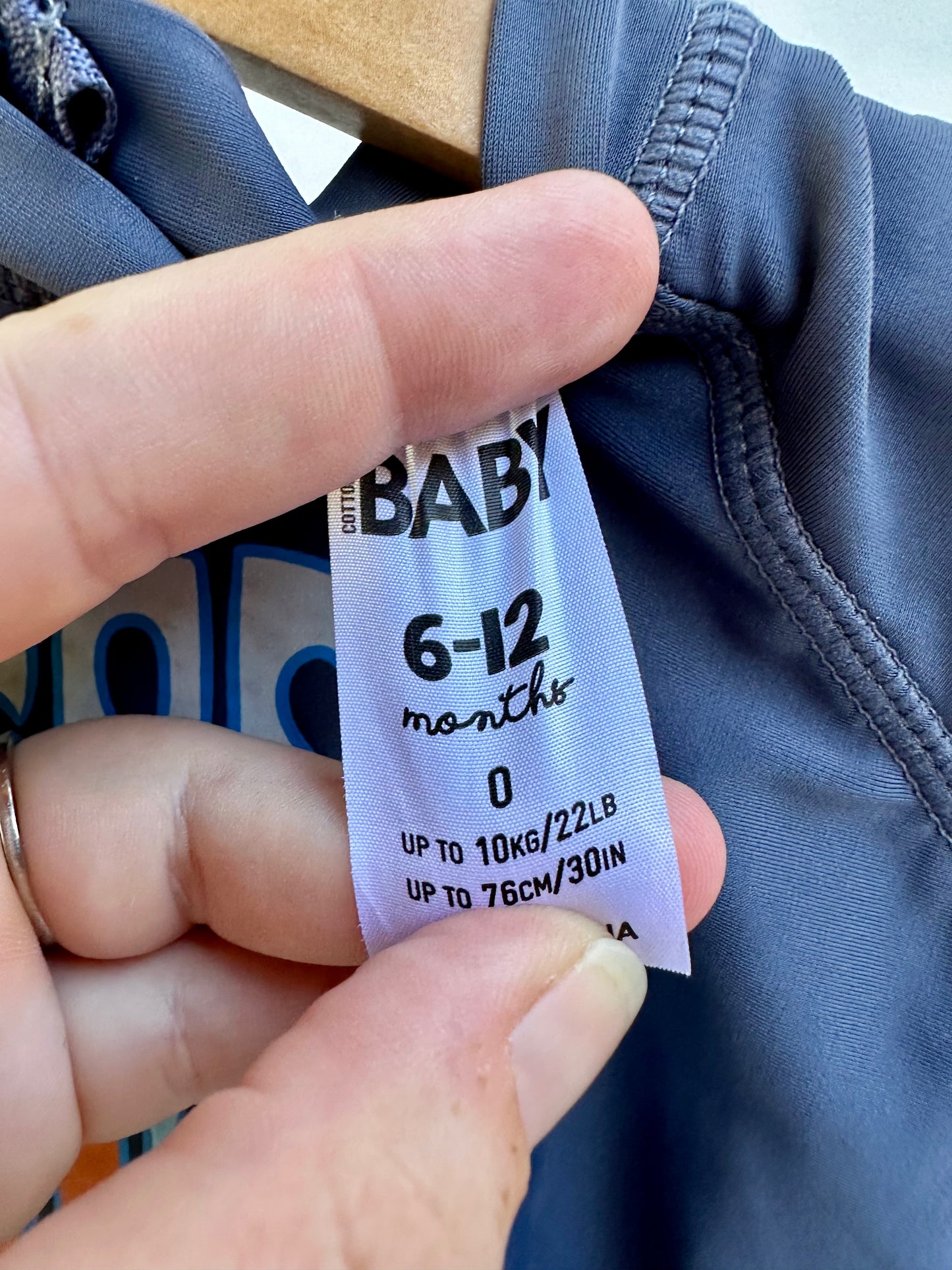 Cotton on kids rashie - size 0