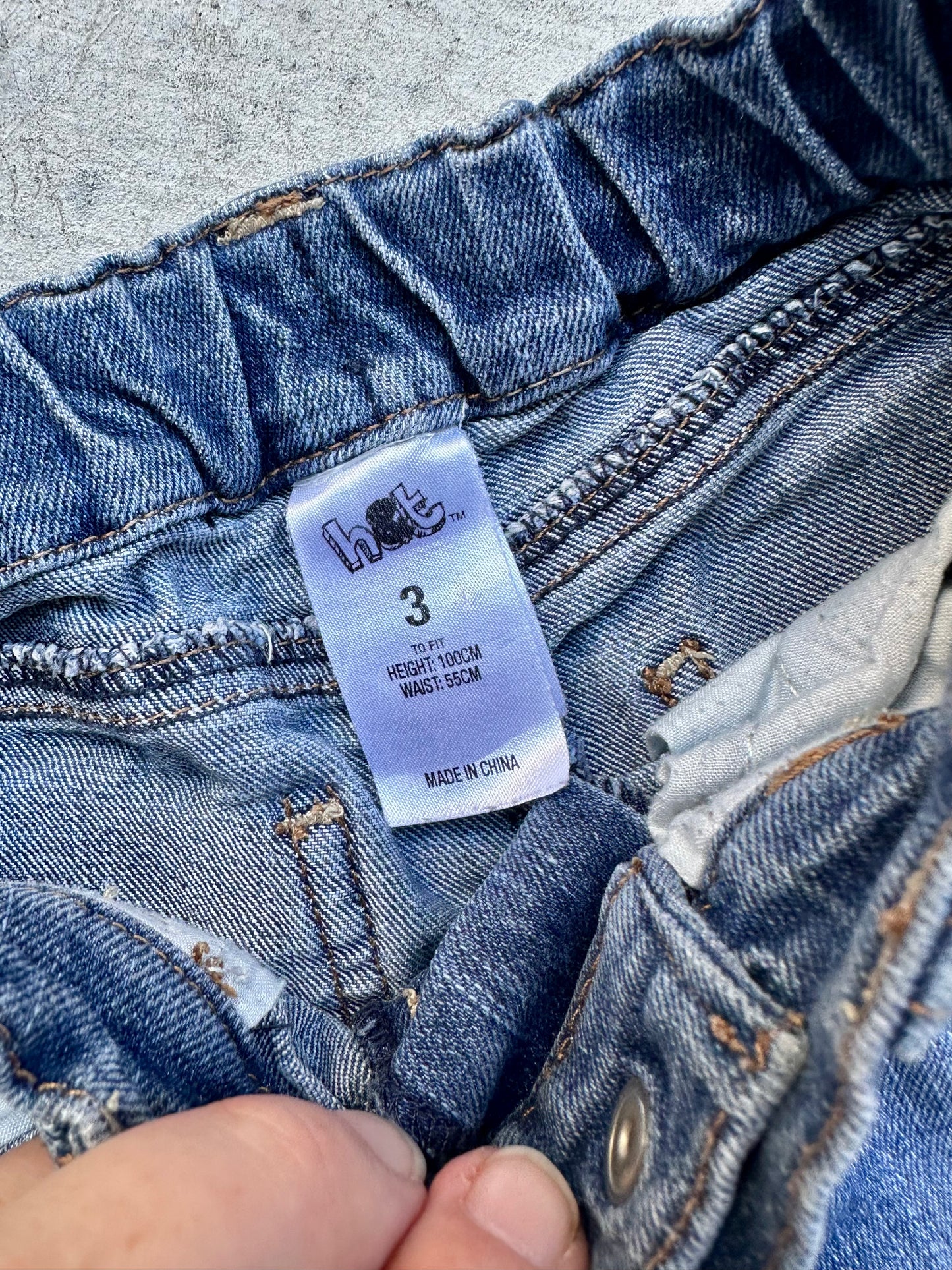 H&T denim shorts - size 3