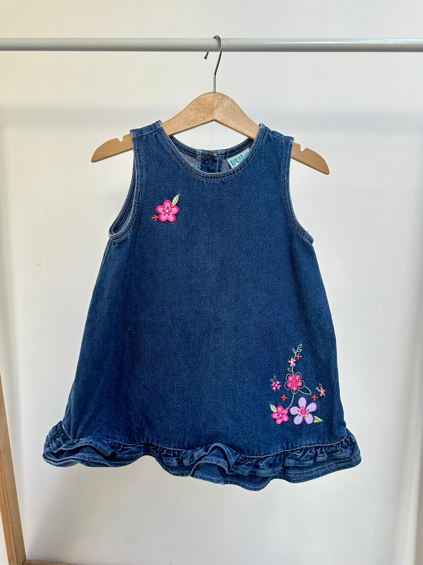 Vintage Fun Spirit dress - size 2