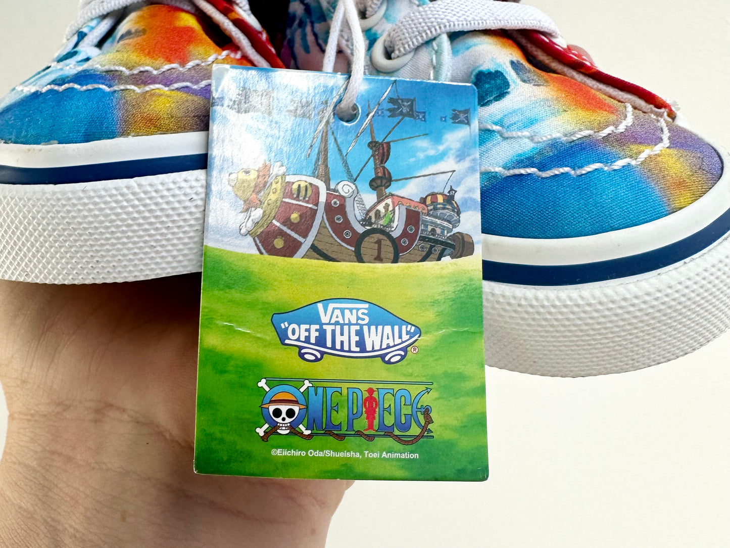 SHOES - One Piece Vans - size 4c