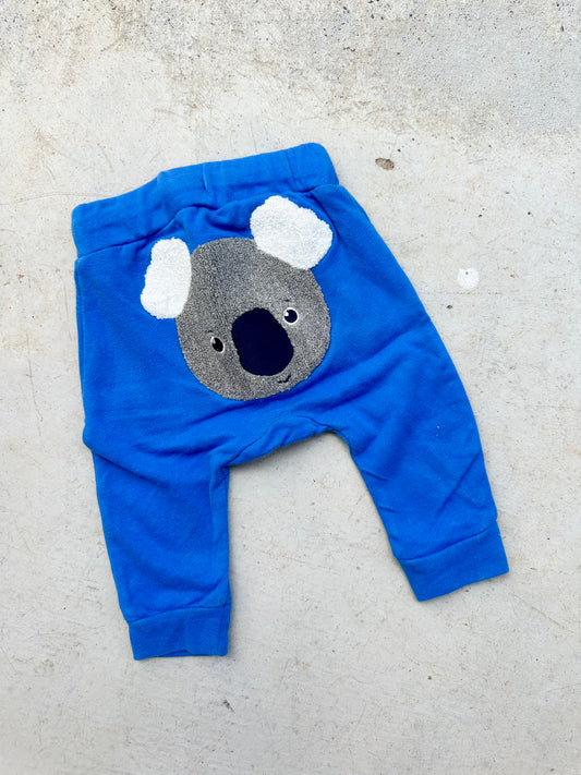 Seed trackies - size 00