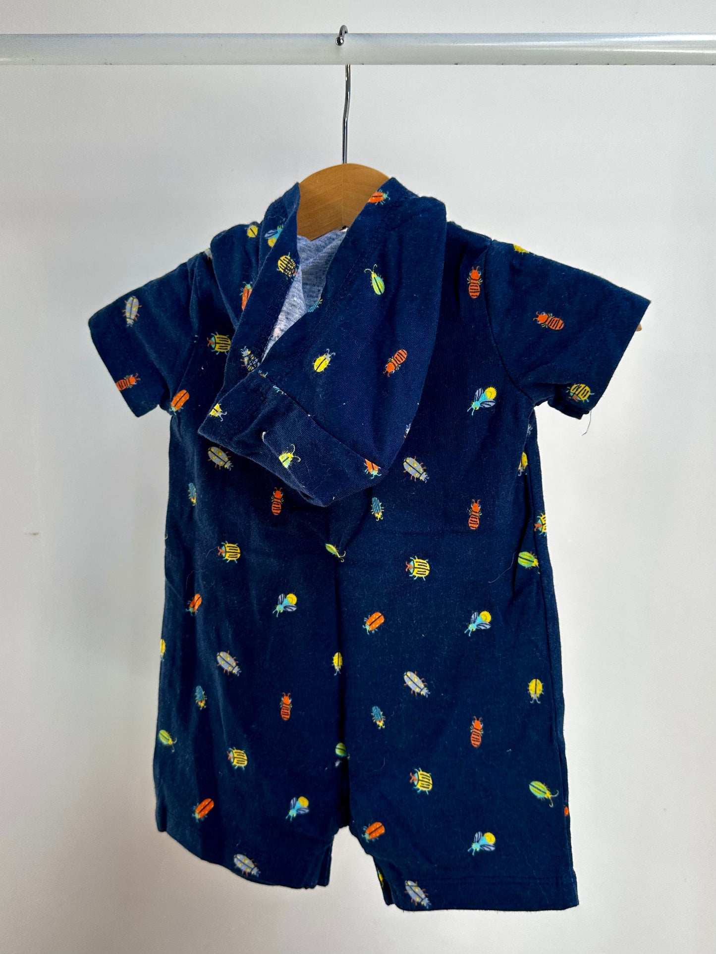 Carters romper - size 000