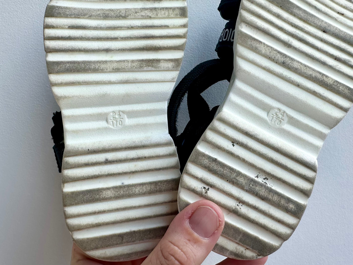 Knockoff J’adior sandals - size 24
