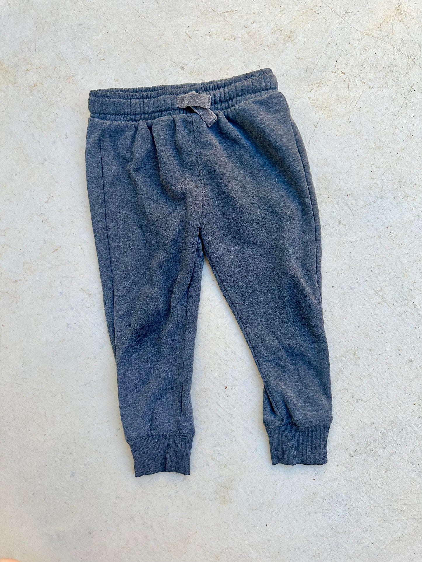 Trackies bundle - size 3