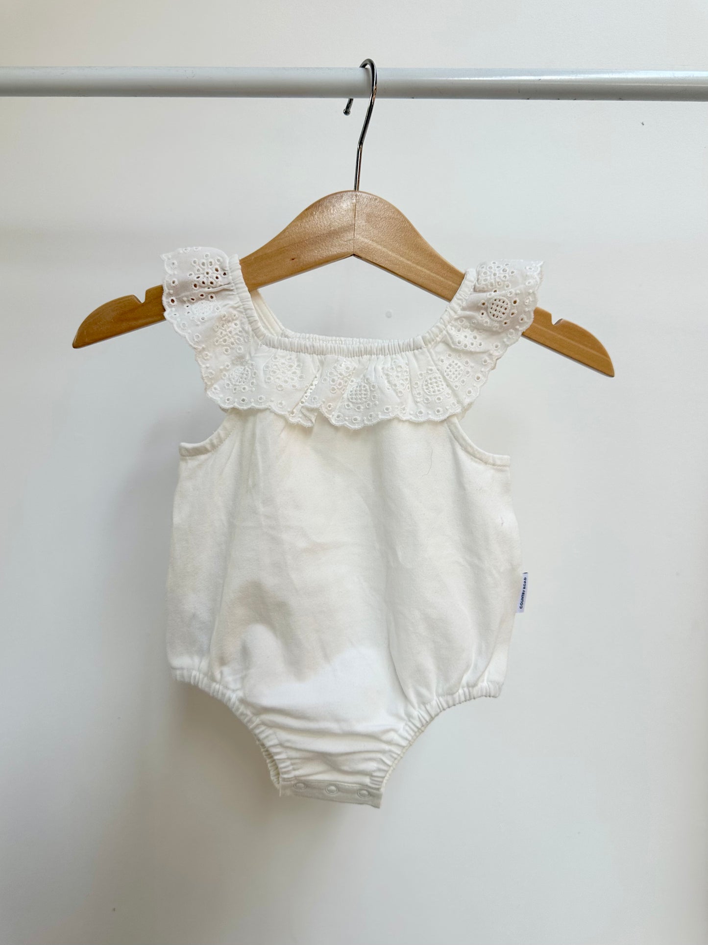 Country Road romper - size 0000
