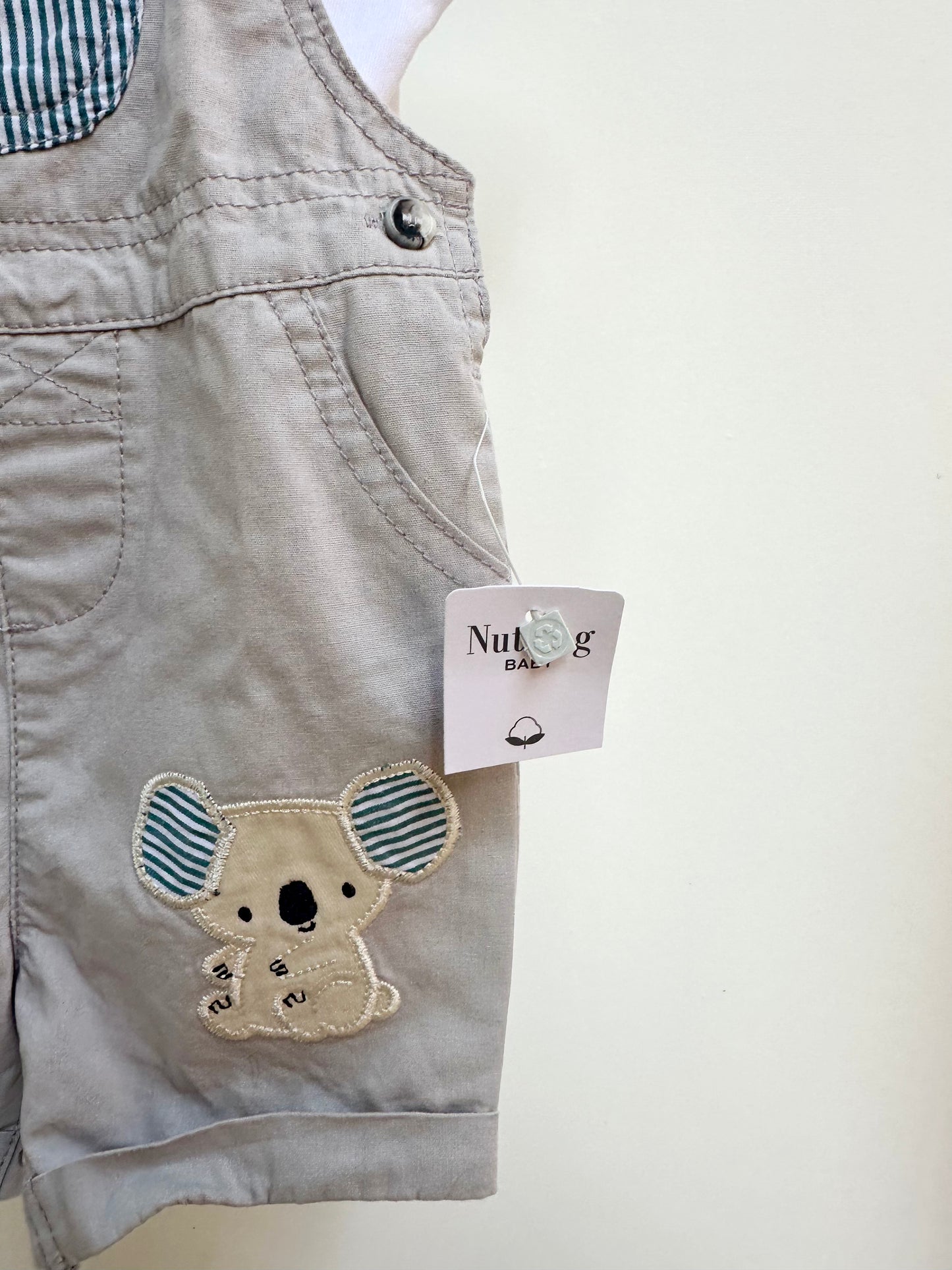 Nutmeg baby overalls set - size 000