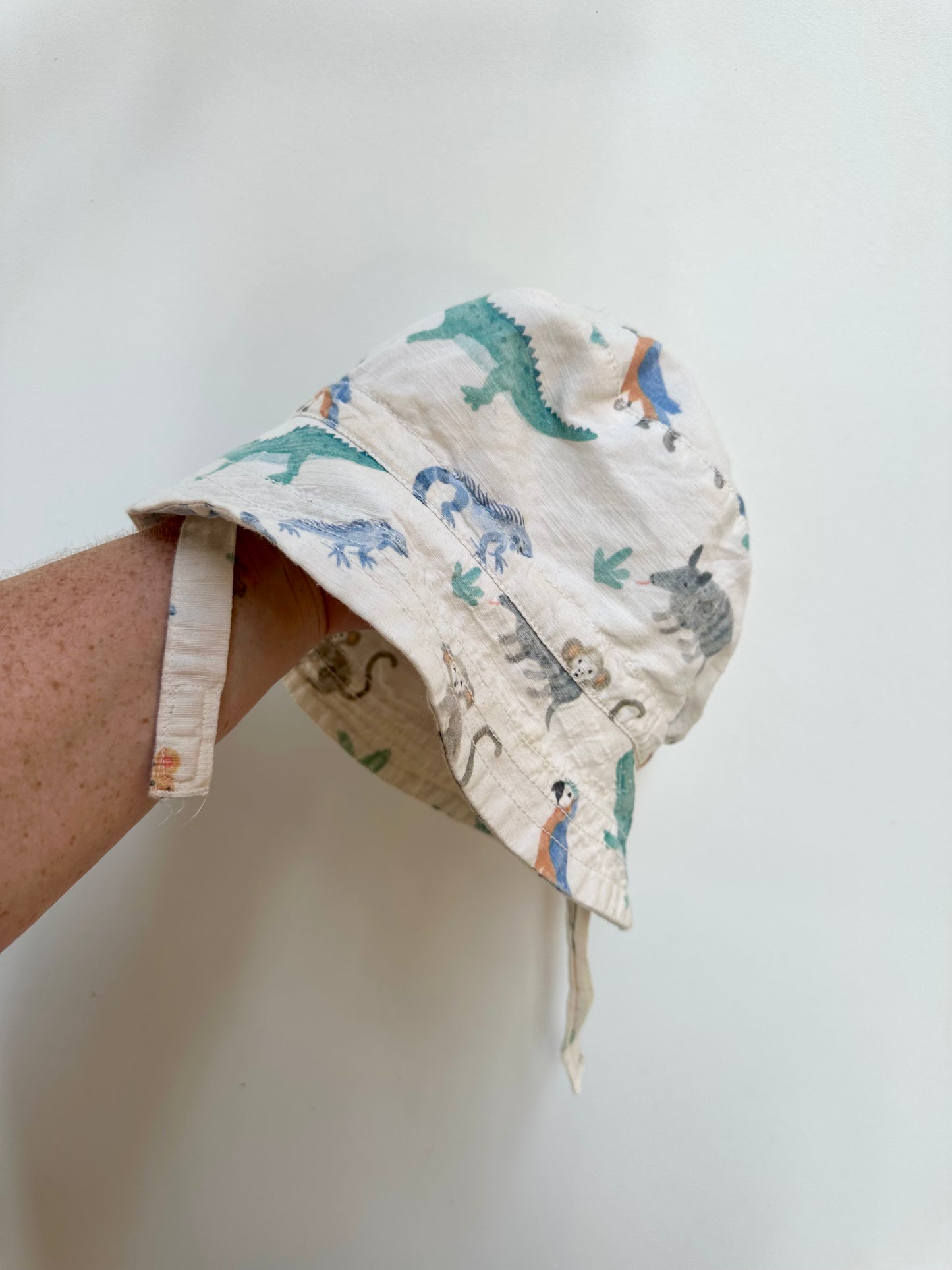 Purebaby hat - size 1-2