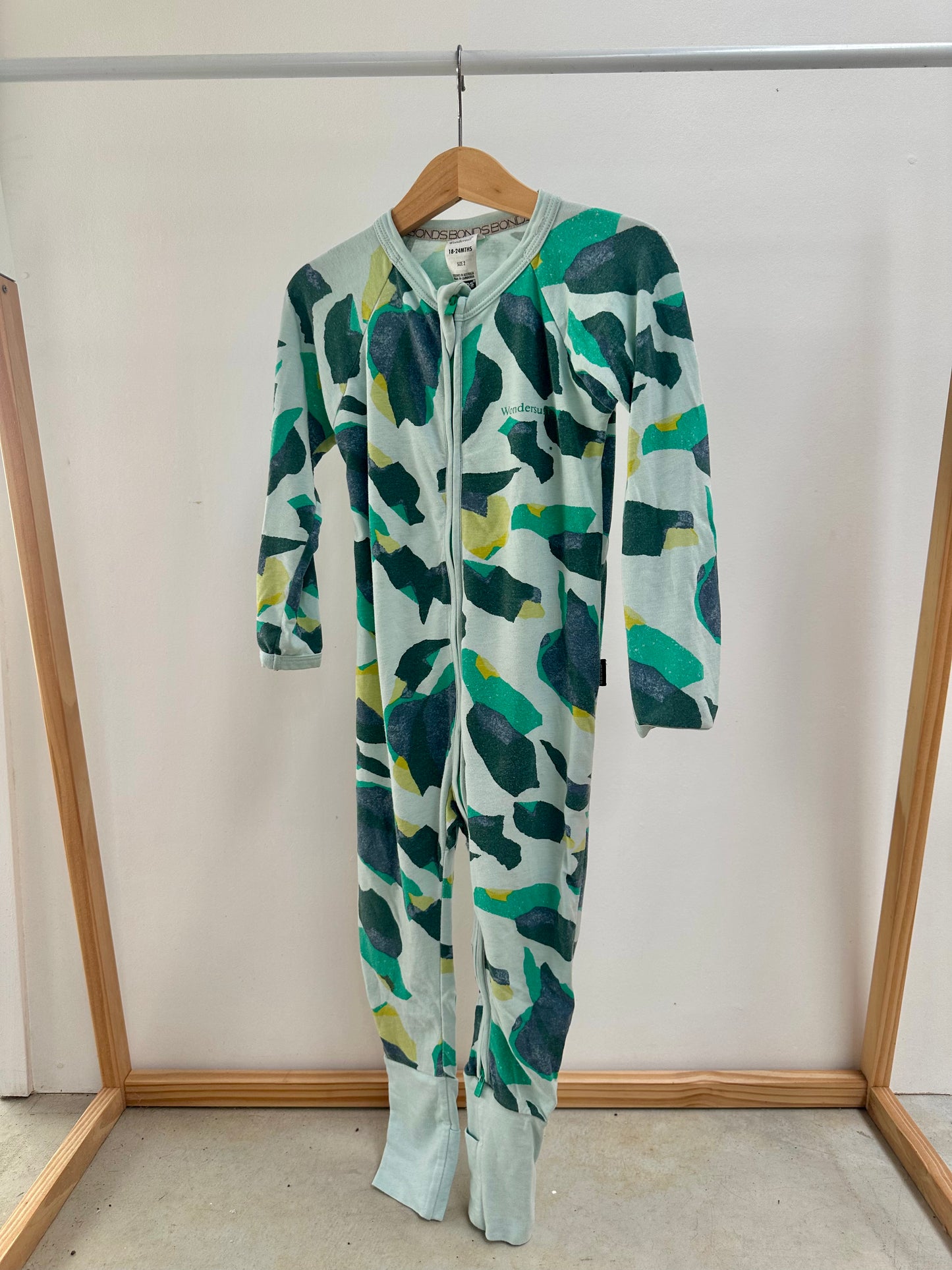 Bonds Wondersuit - size 2