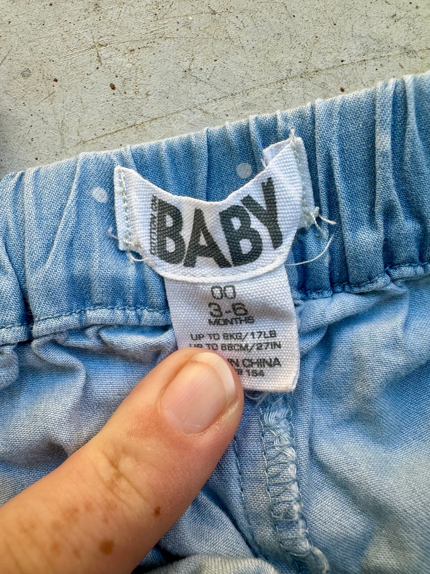 Cotton On Baby jeans - size 00
