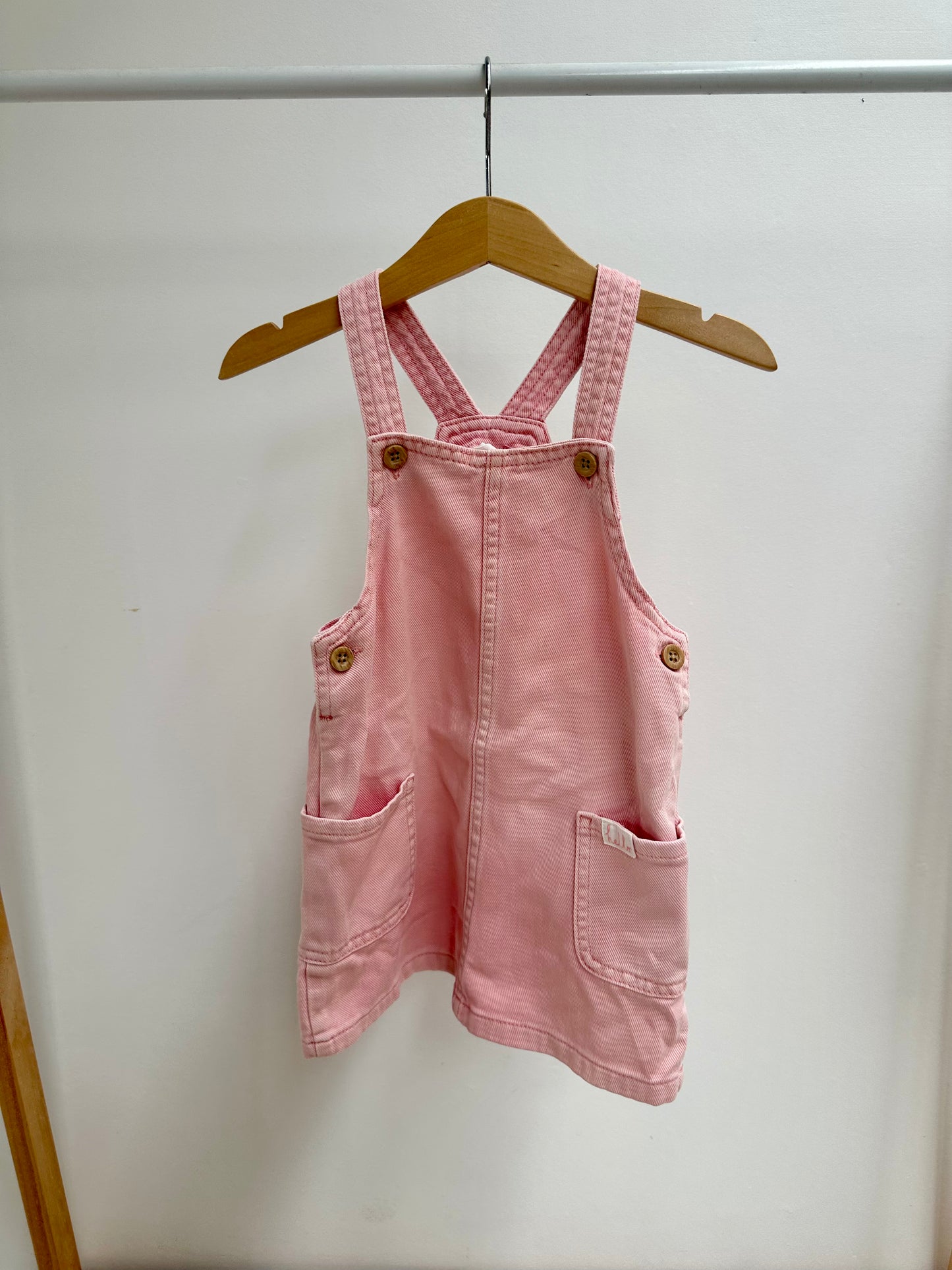 H&M pinny - size 1