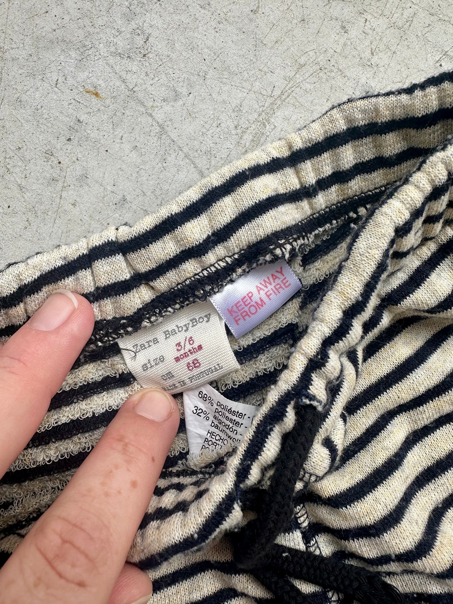 Zara baby pants - size 00