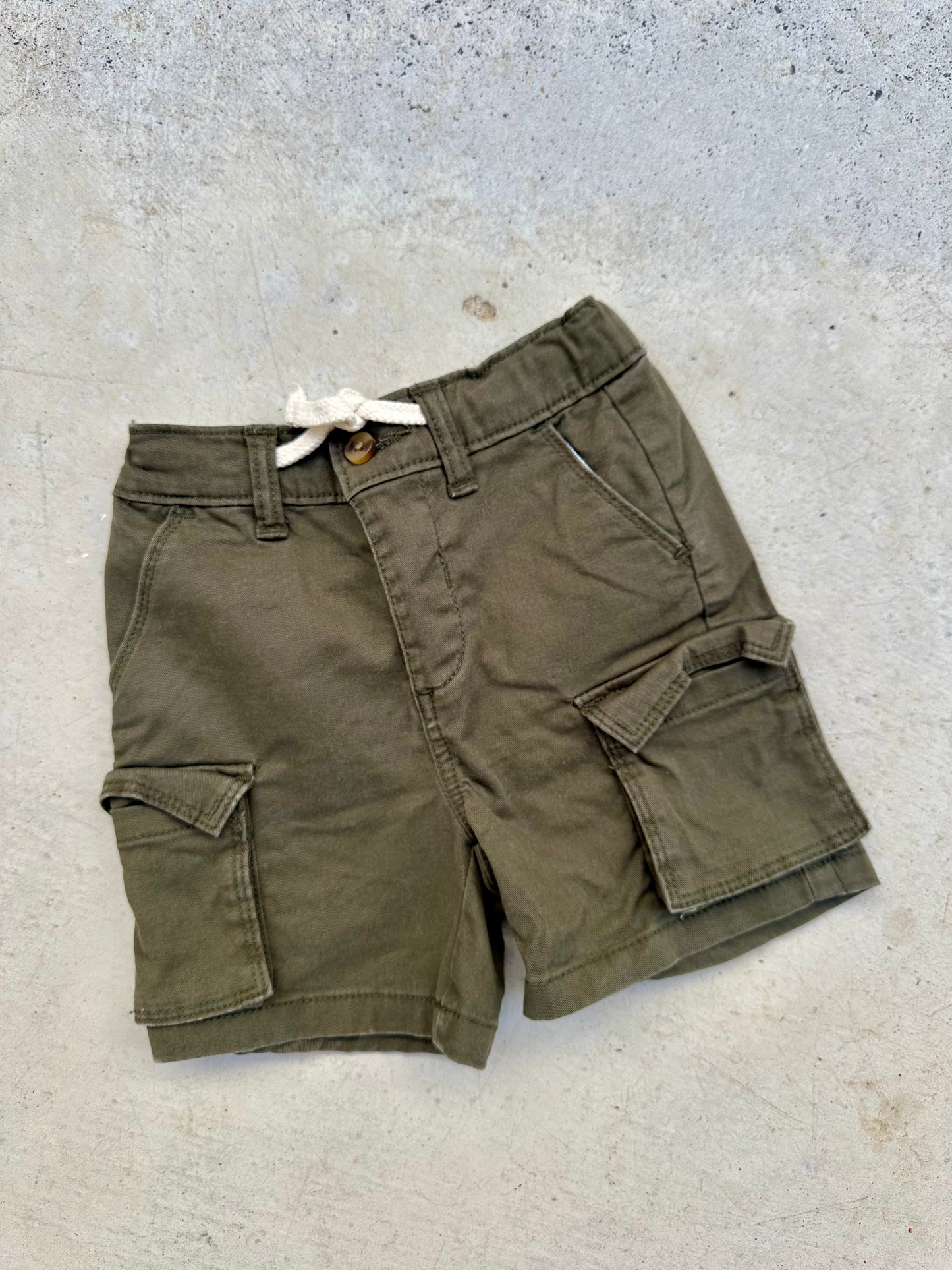 Old Navy shorts - size 2