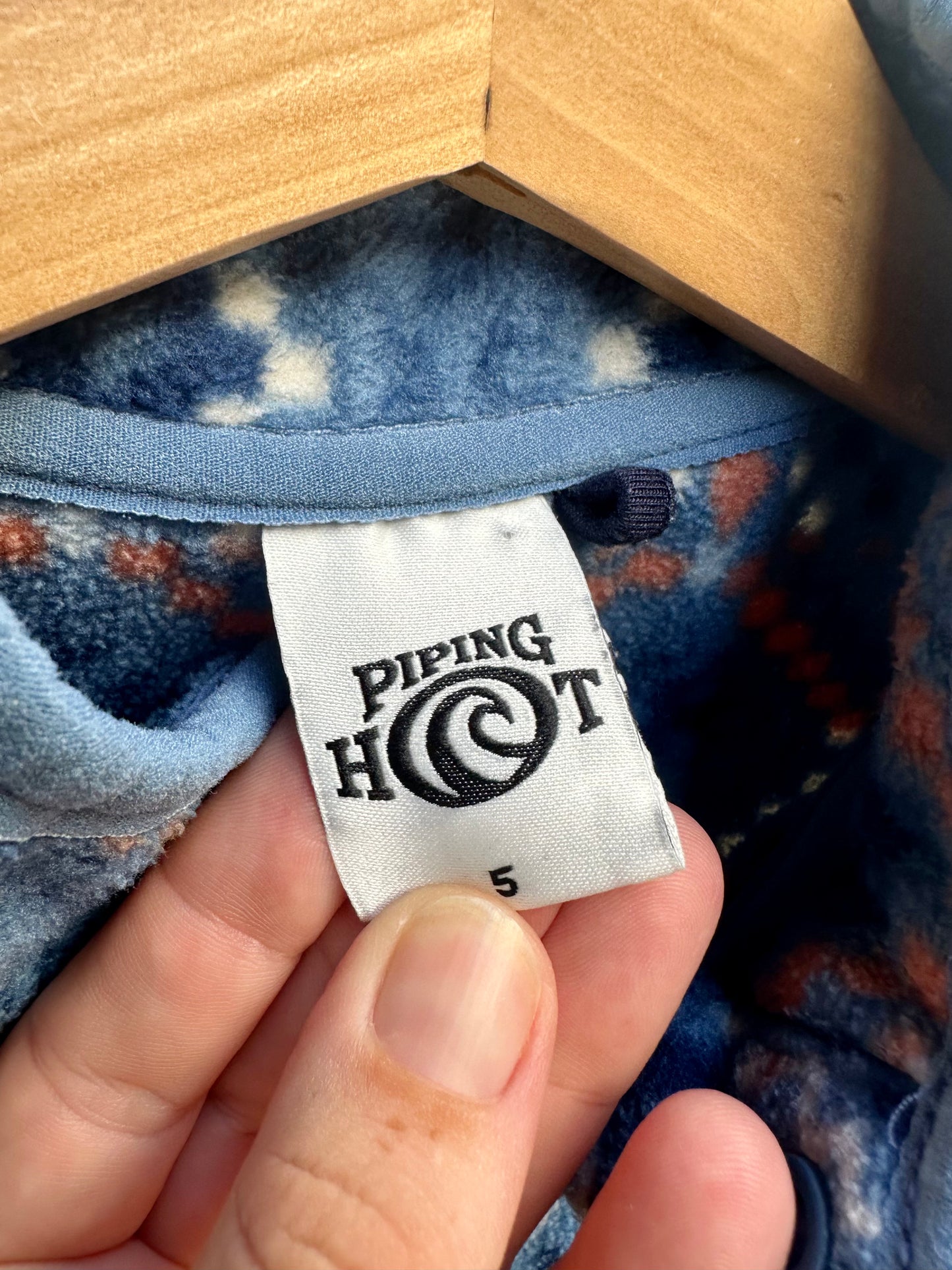 Piping hot jumper - size 5