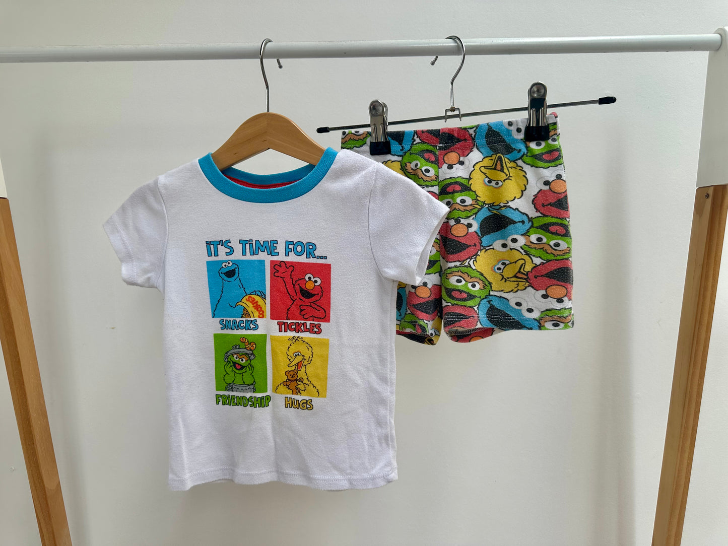 Sesame St pjs - size 1