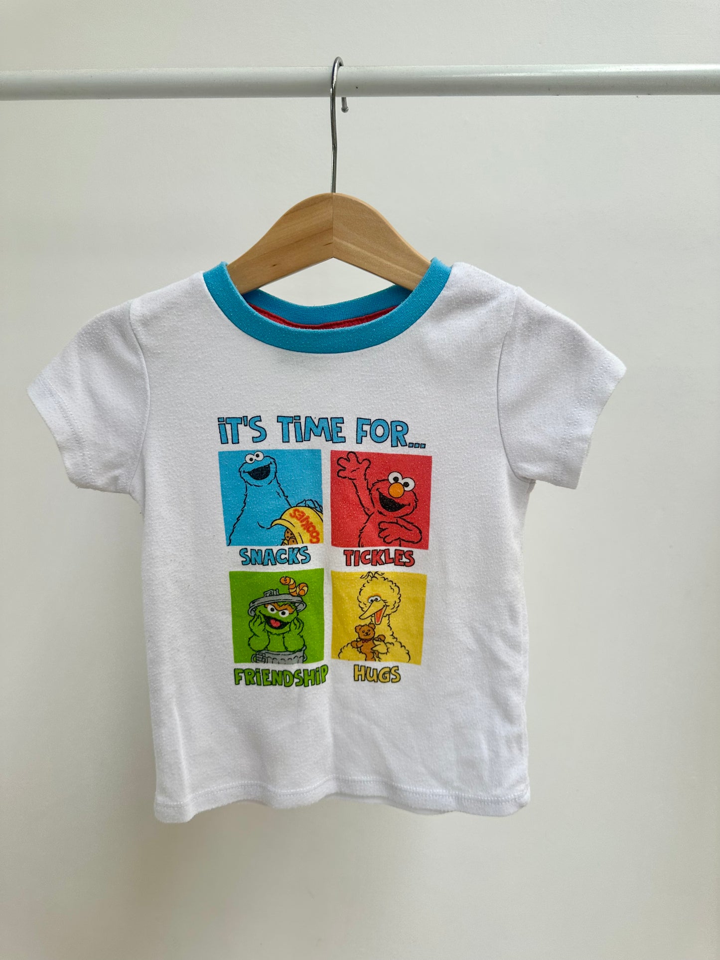 Sesame St pjs - size 1