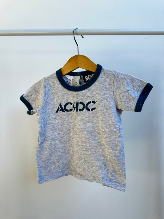 Short sleeve t-shirt - size 2
