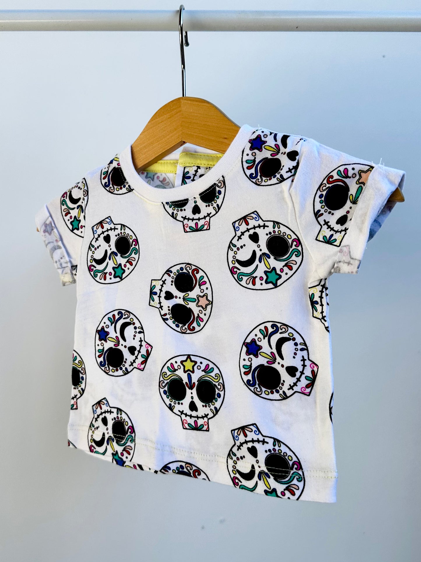 Short sleeve t-shirt - size 0000