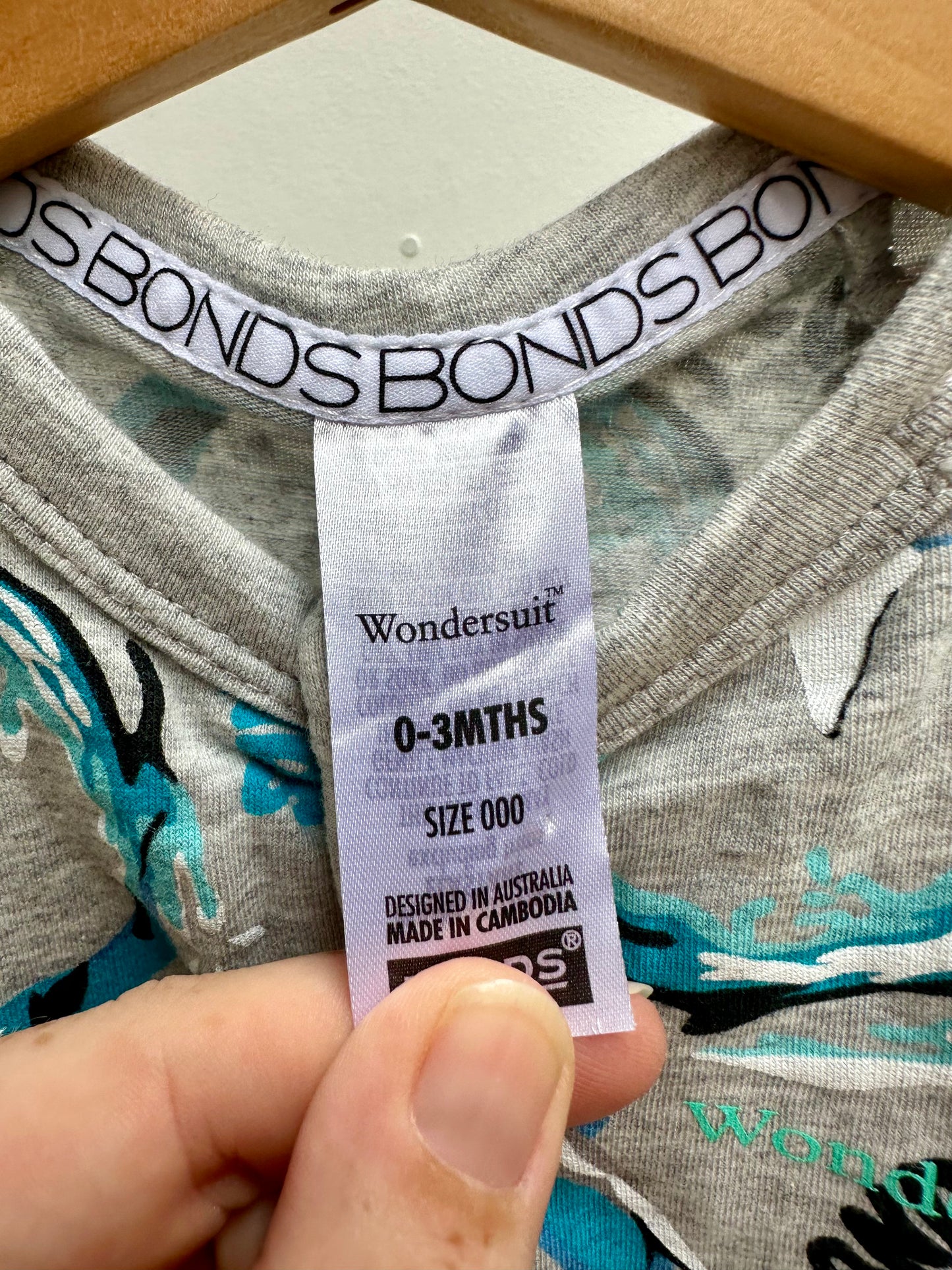 Bonds Wondersuit - size 000