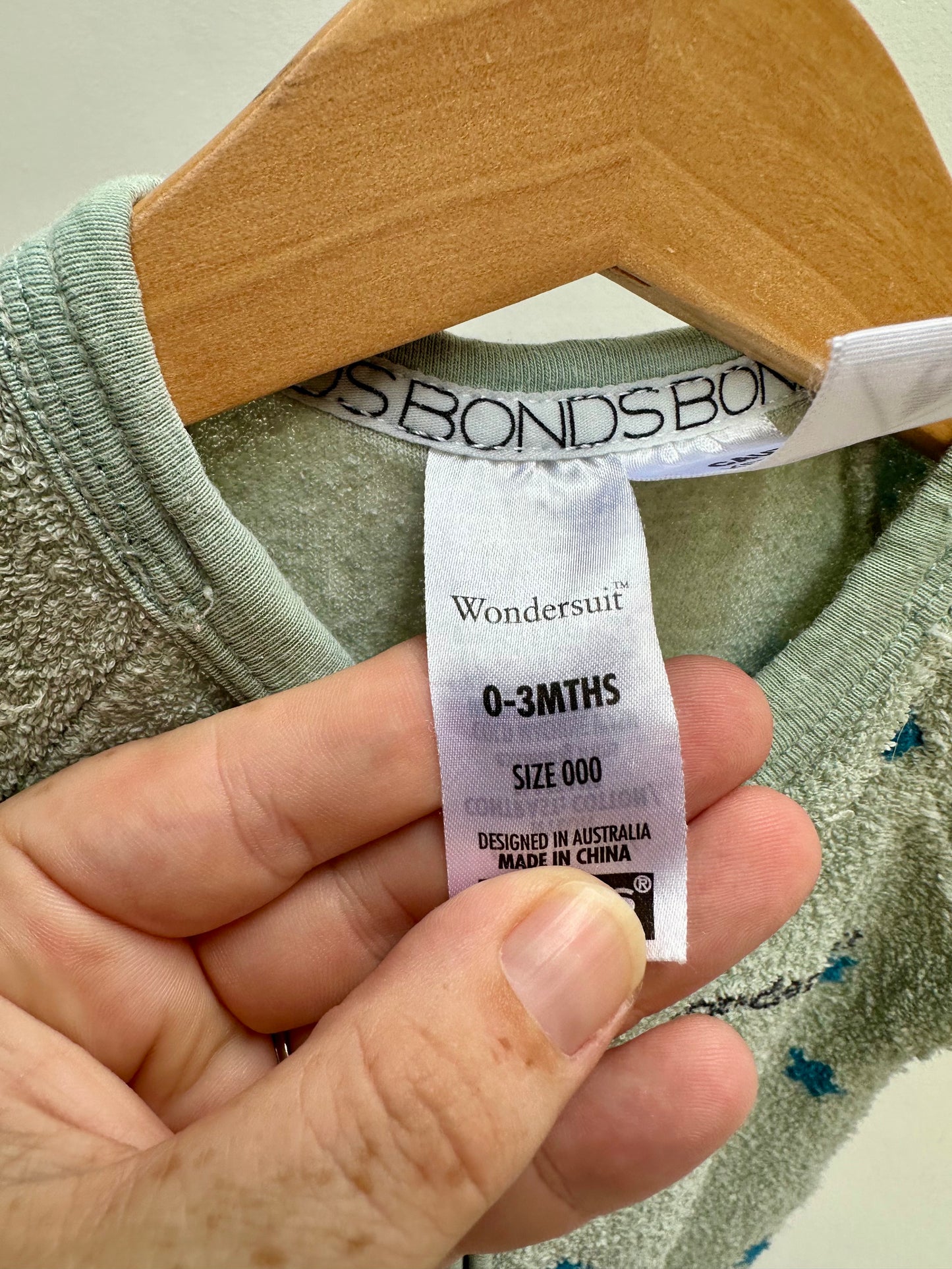 Bonds Wondersuit - size 000
