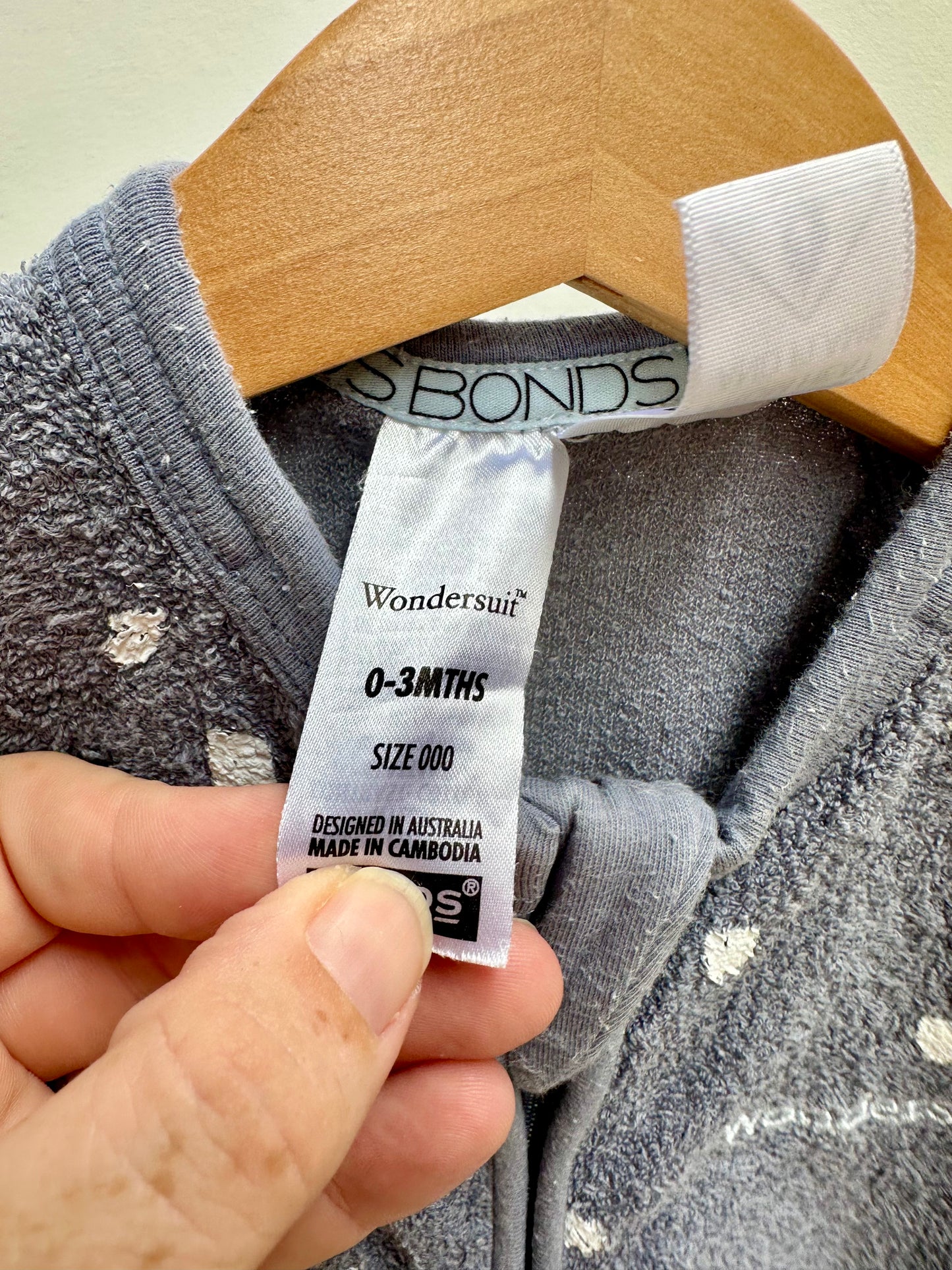 Bonds Wondersuit - size 000