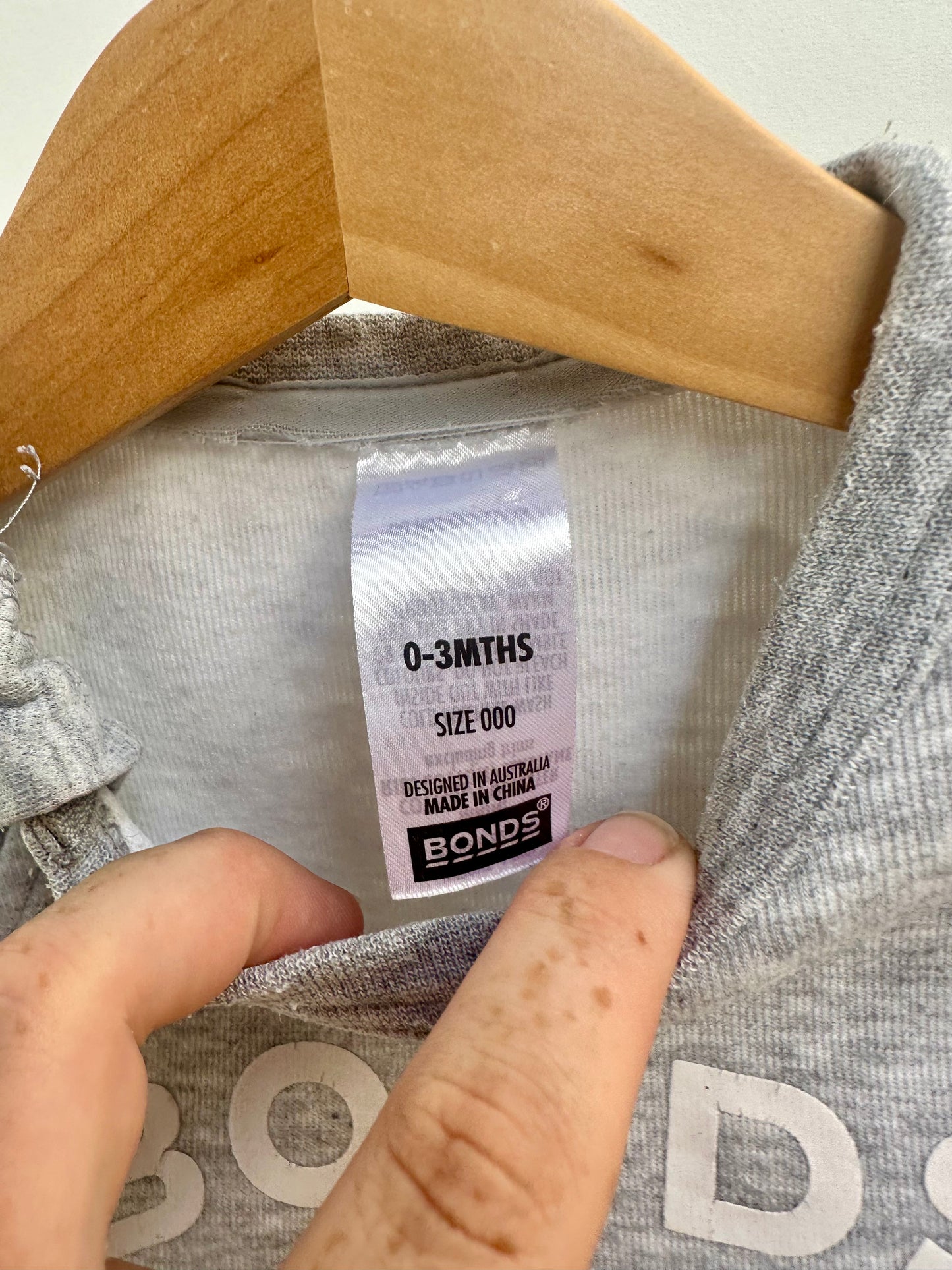 Bonds Wondersuit - size 000