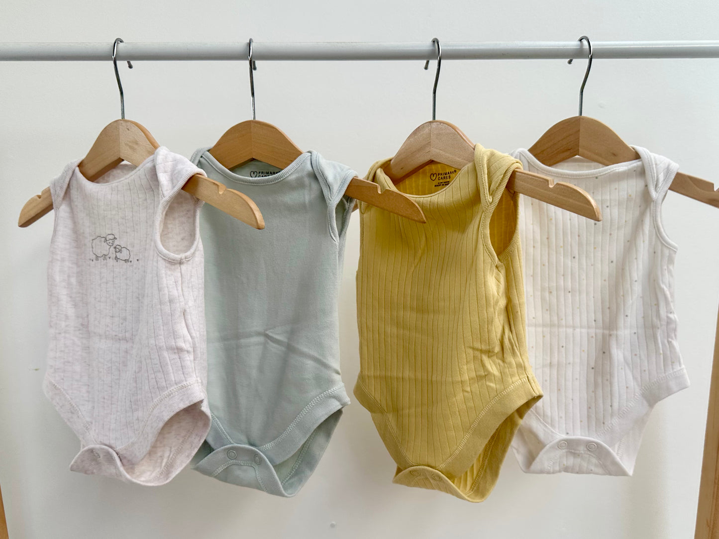 Primark onesie bundle - size 000