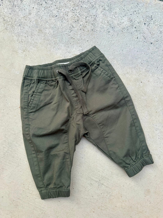 Country Road chinos - size 00