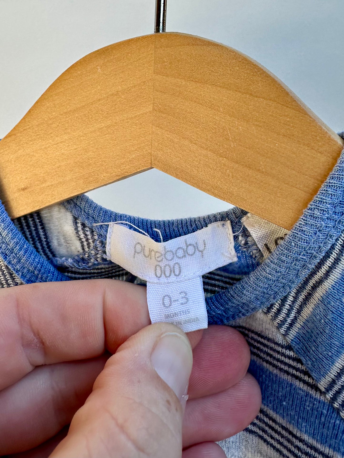 Purebaby onesie - size 000