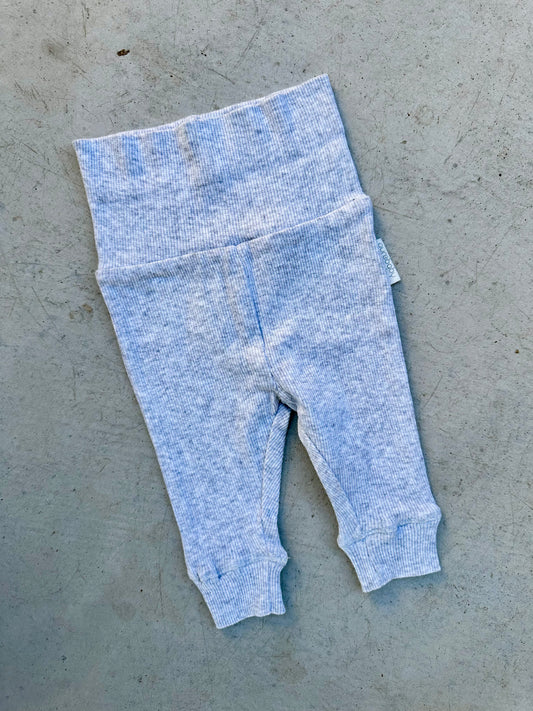 Purebaby leggings - size 000