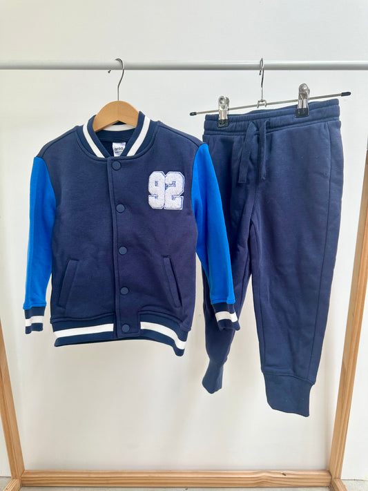 Anko tracksuit - size 3