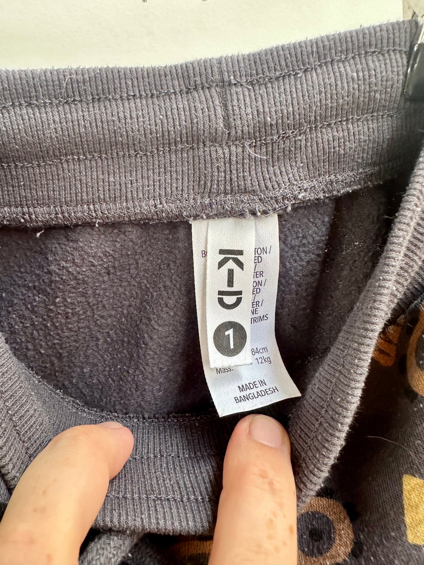 K-D tracksuit - size 2